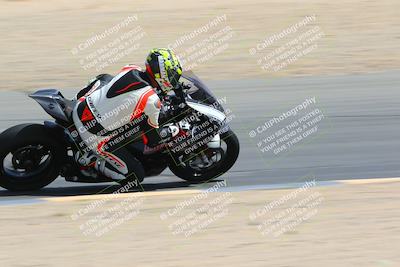 media/Mar-28-2022-Superbike Trackdays (Mon) [[b8603d0f67]]/Advanced Group (1pm-130pm)/Turn 9/